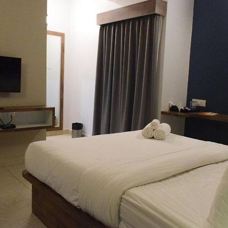 Air Avenue Hotel - Airport Devanahalli Kültér fotó